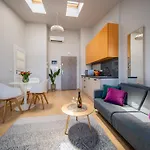 Happy Halicka Apartman *